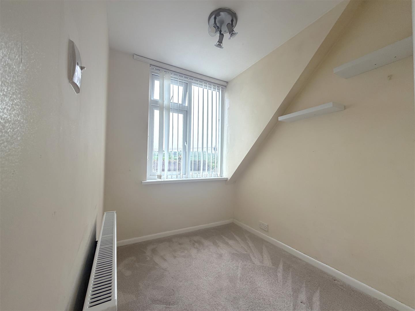 Woodcote, Killay, Swansea, SA2 7AZ